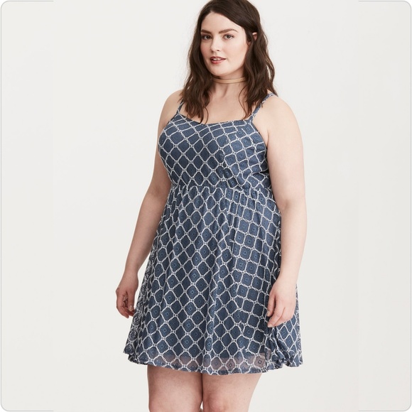 torrid Dresses & Skirts - Torrid Lace Skater Dress
